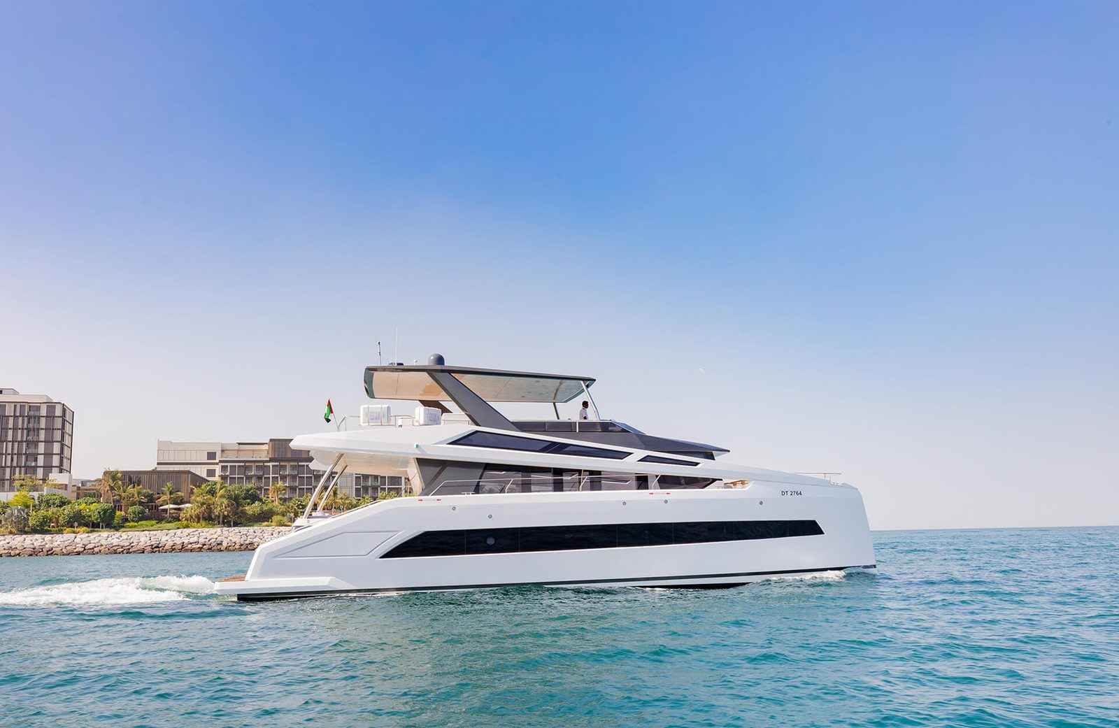 Catamaran 60, photo 4
