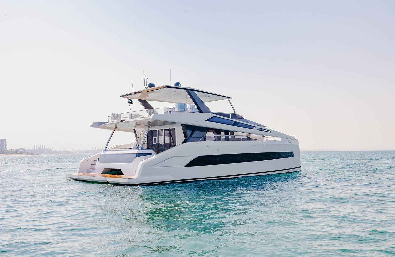 Catamaran 60, photo 5