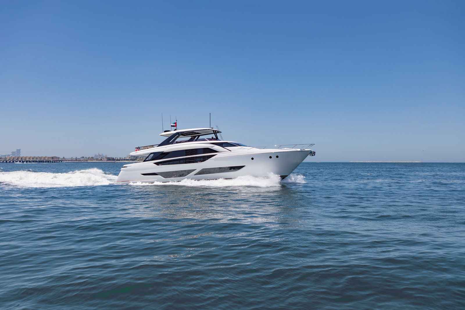 Ferretti 860, photo 1