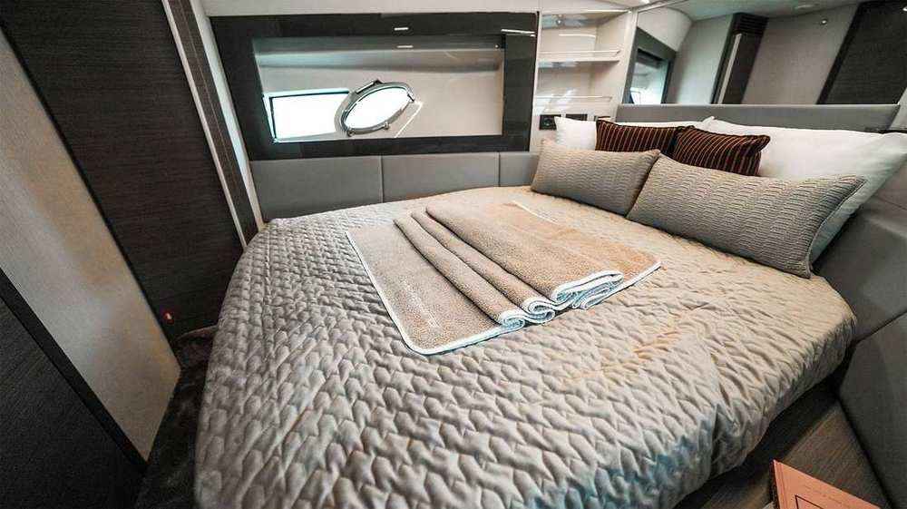 Pershing 5X, photo 9