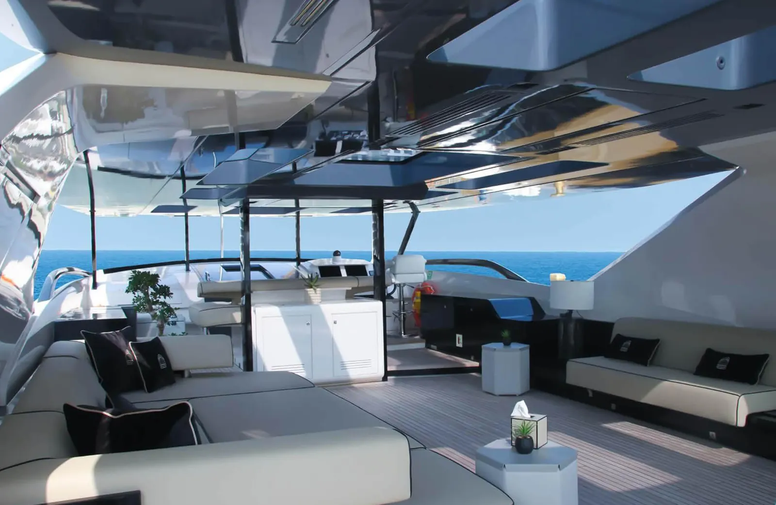 Saffuriya shaded flybridge lounge