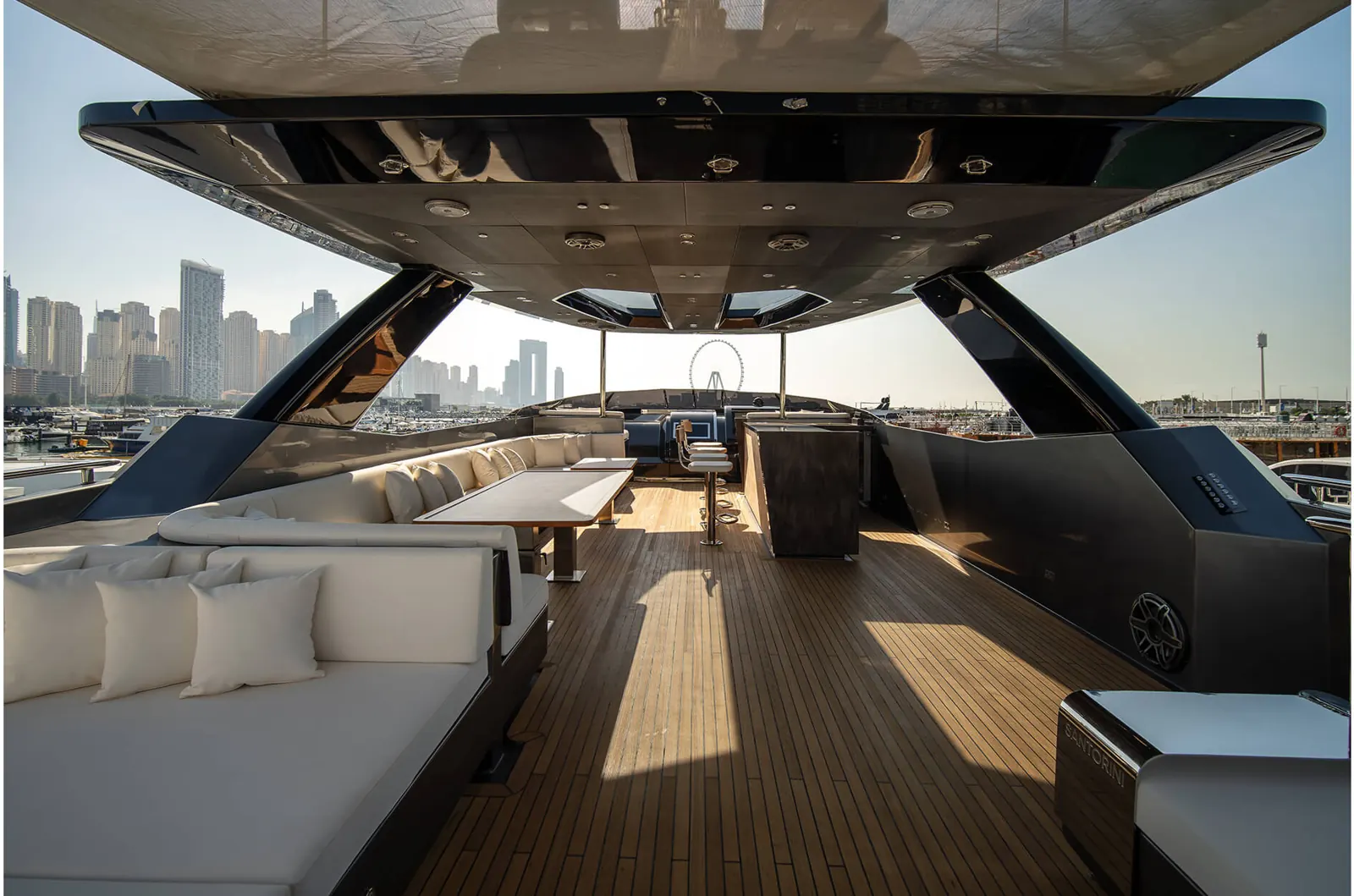 Santorini vast shaded flybridge with bar and lounge