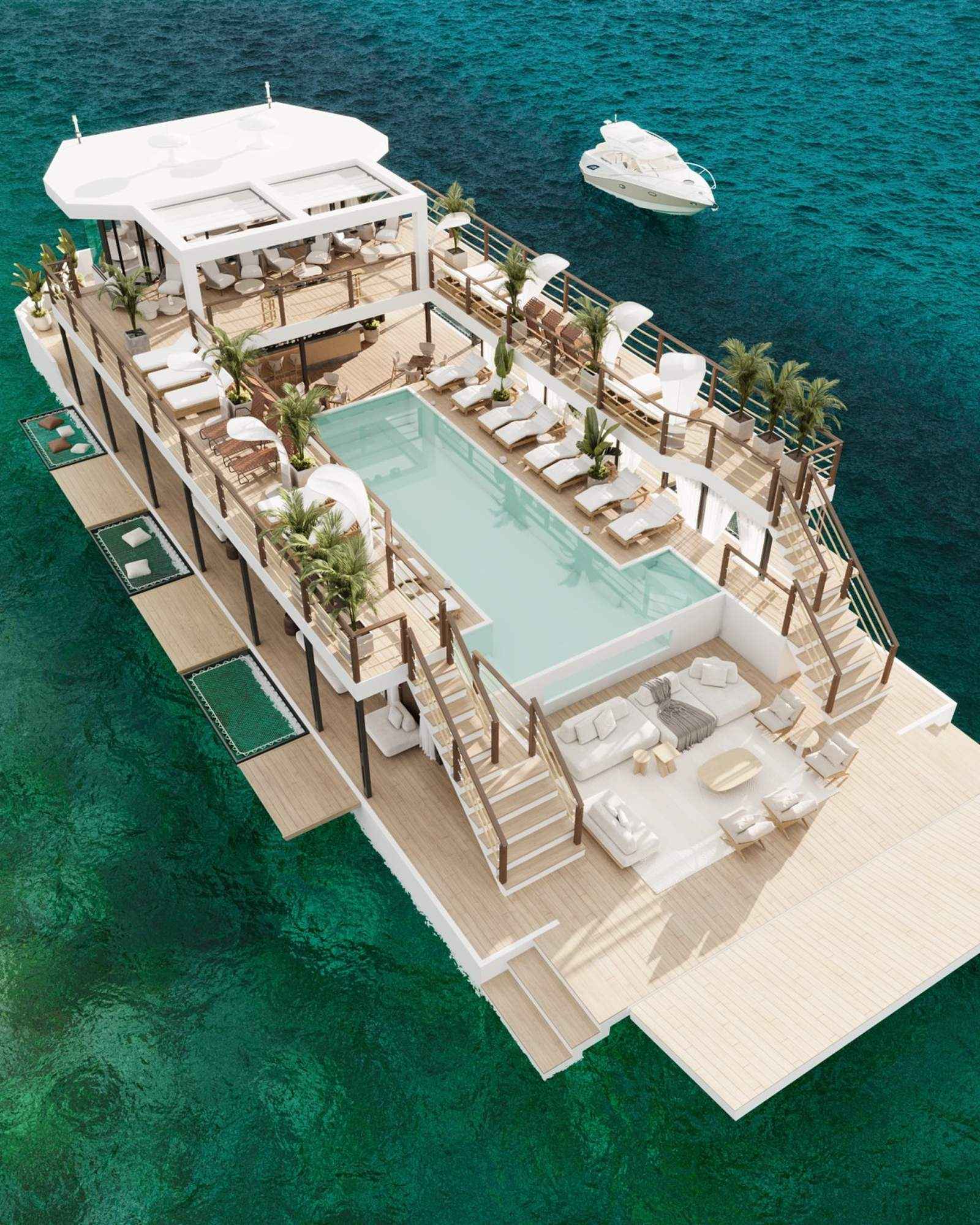 Onda, luxury houseboat for the Abu Dhabi Grand Prix