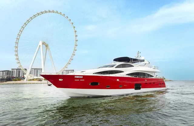 Zenith 110, motor yacht for charter in Dubai